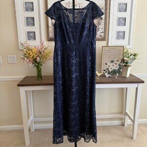 Navy Blue Lace Maxi Dress Size 16 Short Sleeve Overlay Gown Floor Length